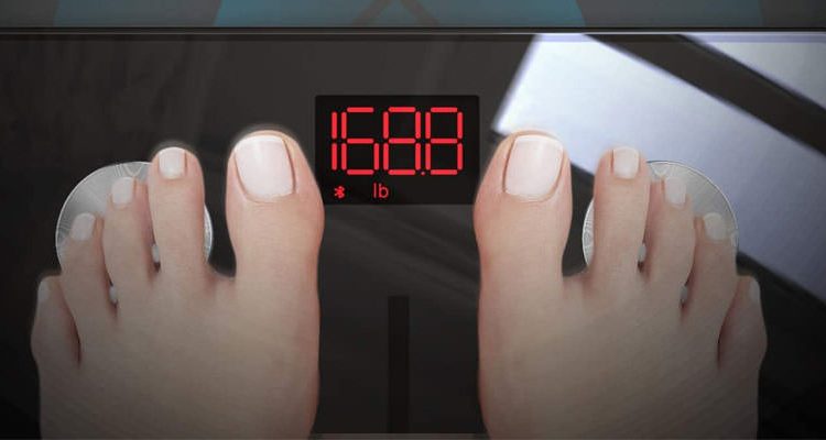 Smart bathroom scale